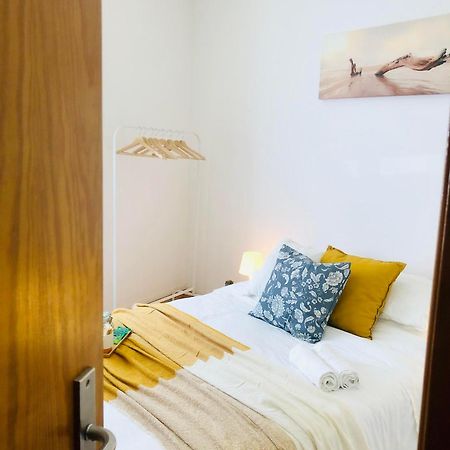 Quarto Com Vista Do Rio Tejo Otel Lisboa Dış mekan fotoğraf