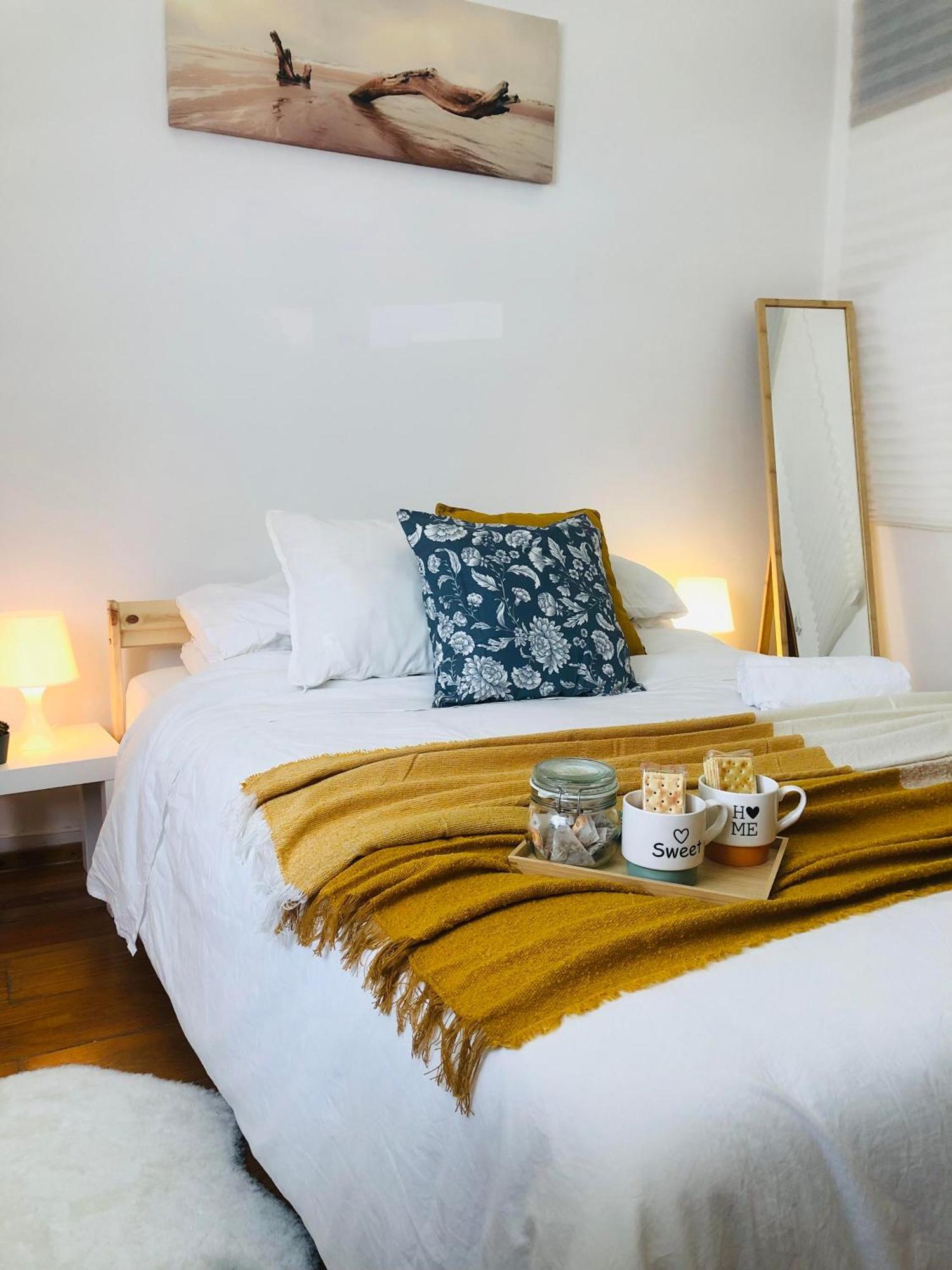 Quarto Com Vista Do Rio Tejo Otel Lisboa Dış mekan fotoğraf